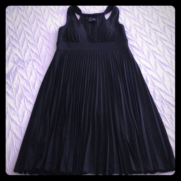 Max & Cleo Dresses & Skirts - Little Black Dress 🖤 Size 4